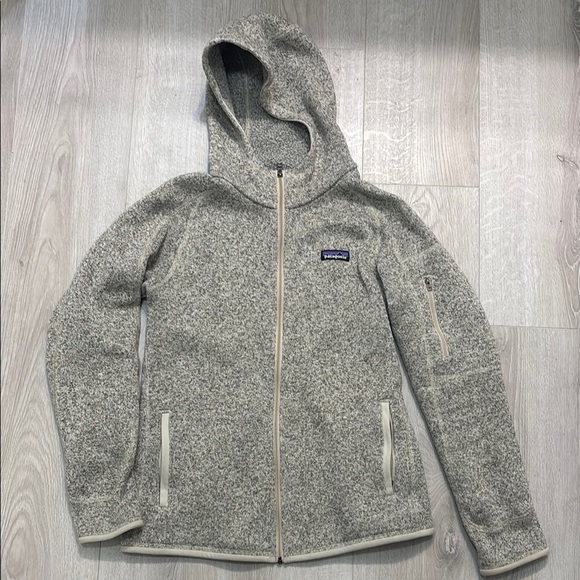 Patagonia Women’s Better Sweater Fleece Hoody - Picture 2 of 5